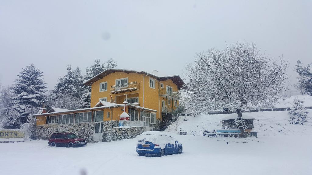 Къща За Гости "Марина Ливада" Velingrad Dış mekan fotoğraf