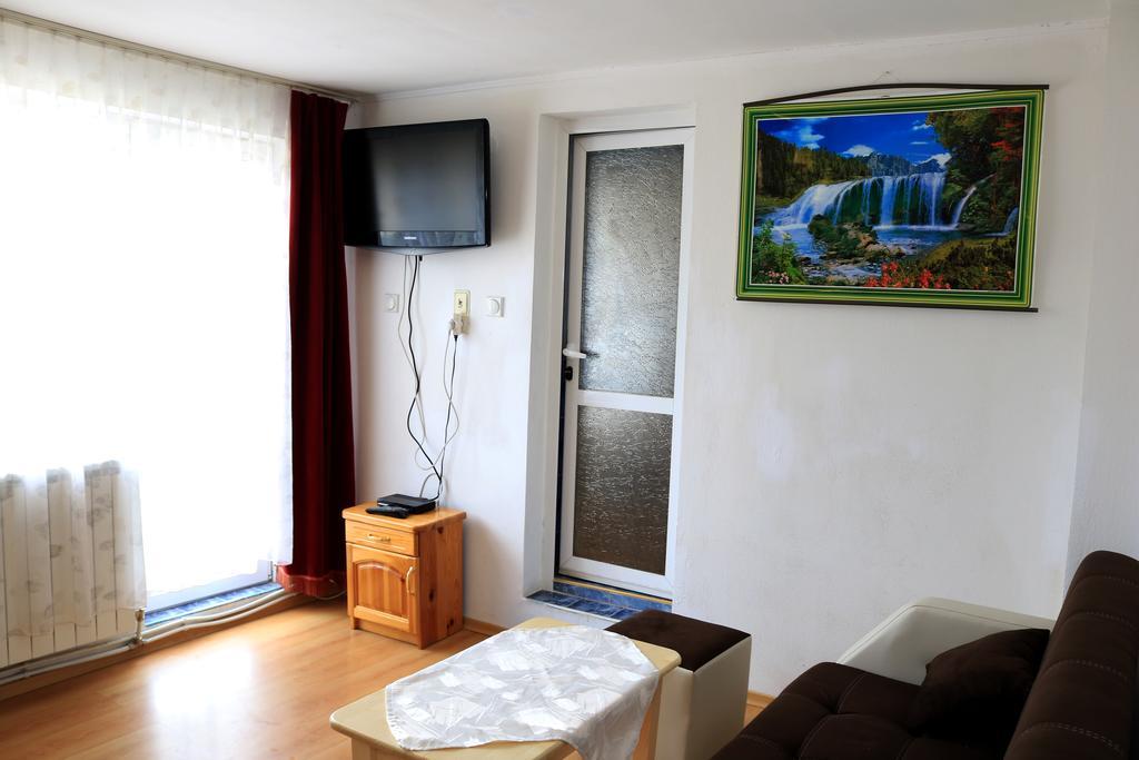 Къща За Гости "Марина Ливада" Velingrad Dış mekan fotoğraf